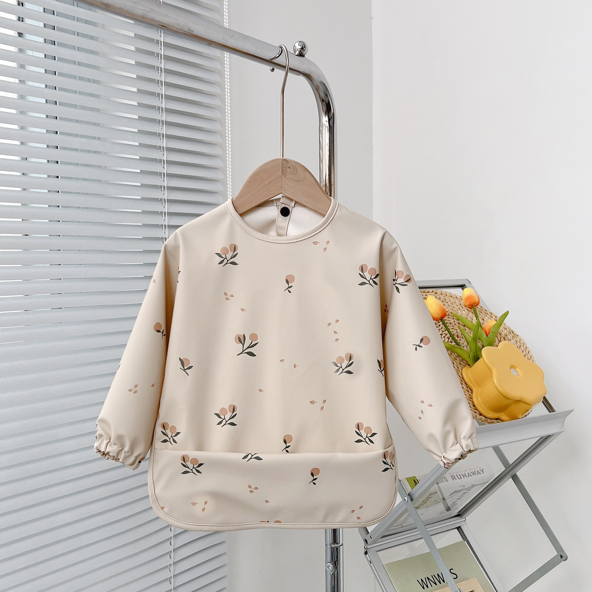 Baby Bibs PU Long Sleeved Pain - đánh giá và giá Baby Food Brand
