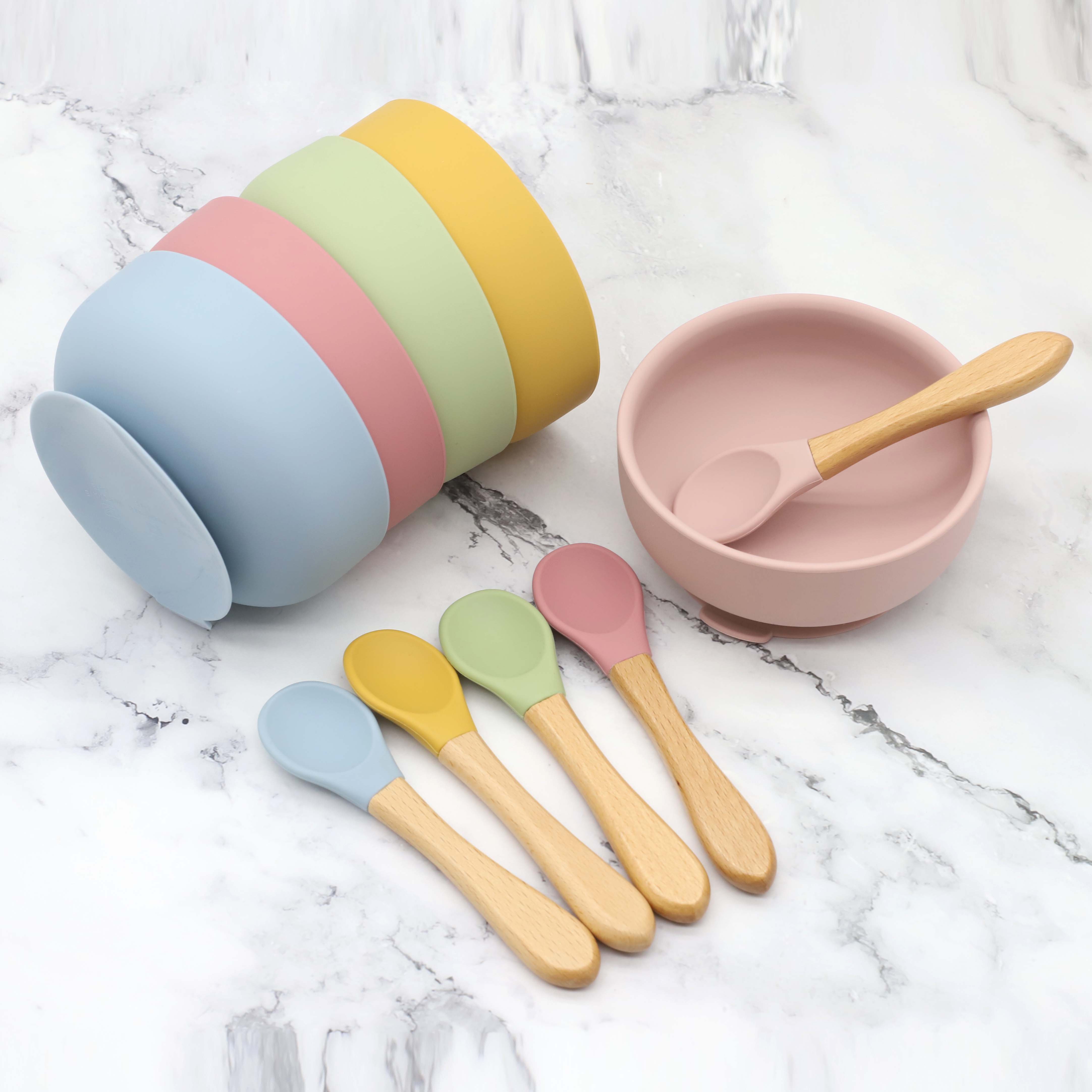 Silicone bowl with suction cup - đánh giá và giá Baby Food Utensils Set